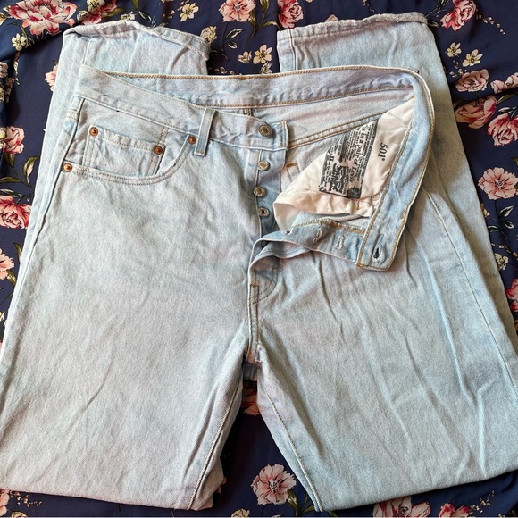 Levi's, 501s, Size 31 - Picture 3 of 6